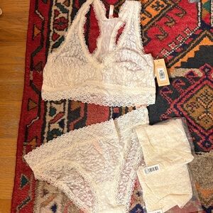 ThirdLove Pale Apricot Lace Bralette and Three Pairs Matching Panties